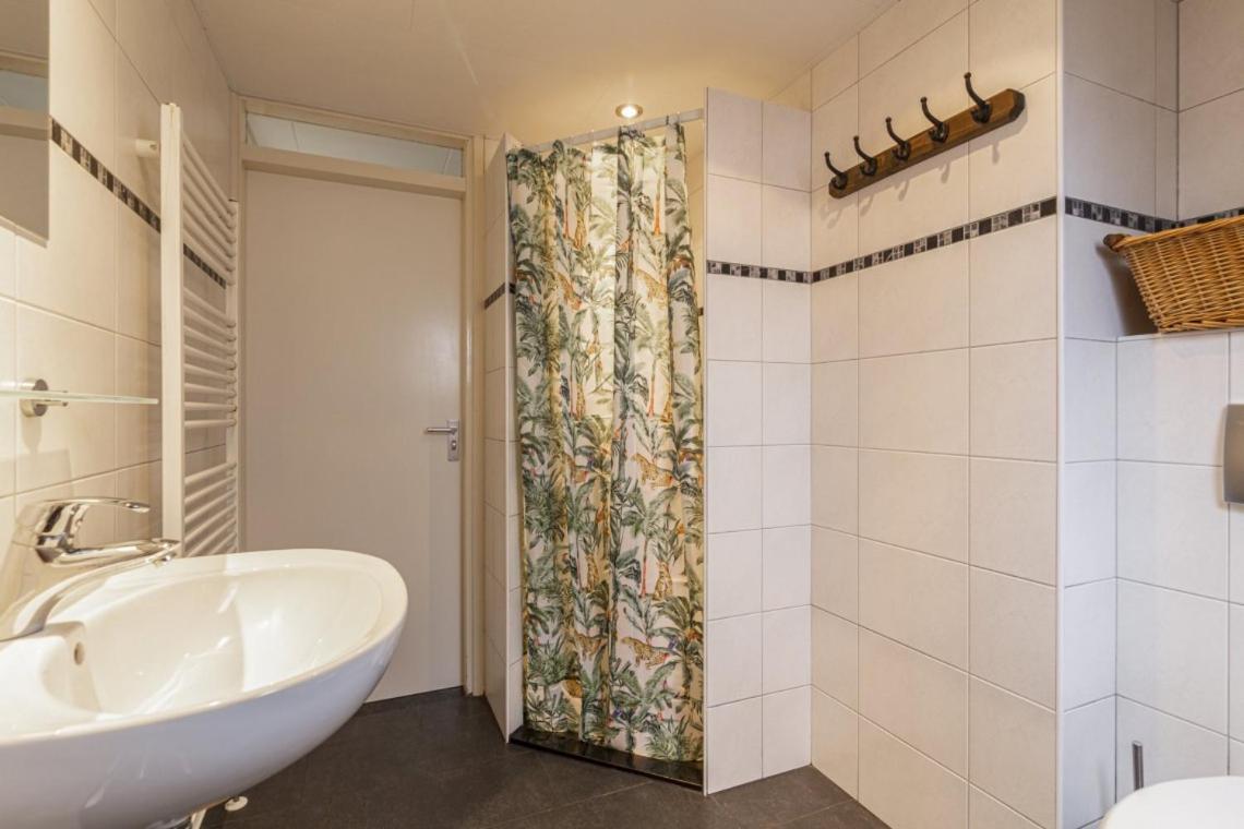 Rustig Gelegen Woning In Het Groen Nr 140 Simpelveld Exterior photo